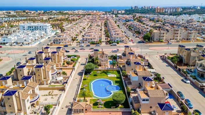 Image No.30-2 Bed Penthouse for sale