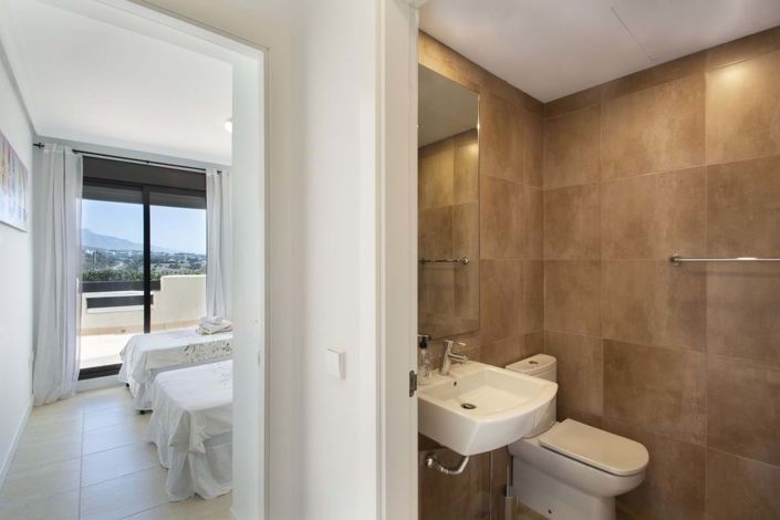 Image No.14-2 Bed Apartment for sale