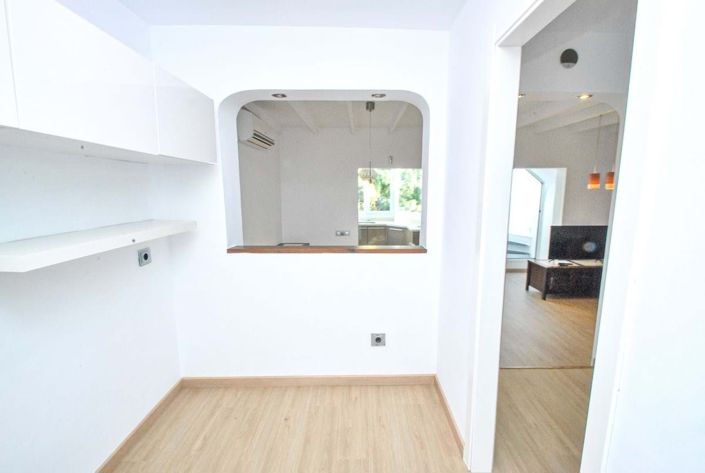 Image No.8-2 Bed Semi-Detached for sale