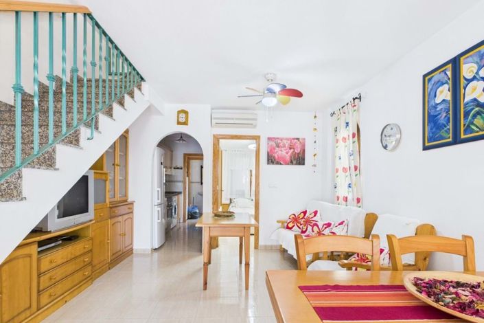 Image No.6-4 Bed Townhouse for sale