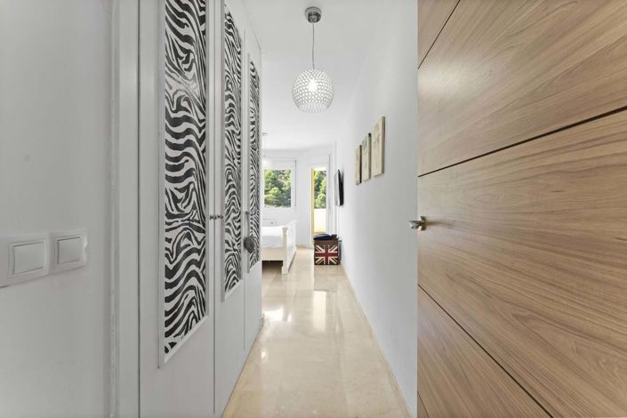 Image No.11-3 Bed Apartment for sale