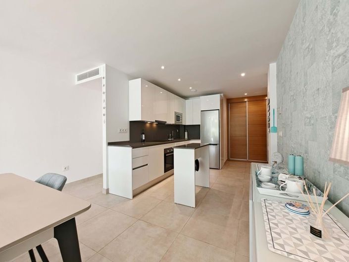 Image No.6-3 Bed Apartment for sale