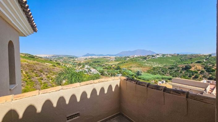 Image No.50-4 Bed Semi-Detached for sale