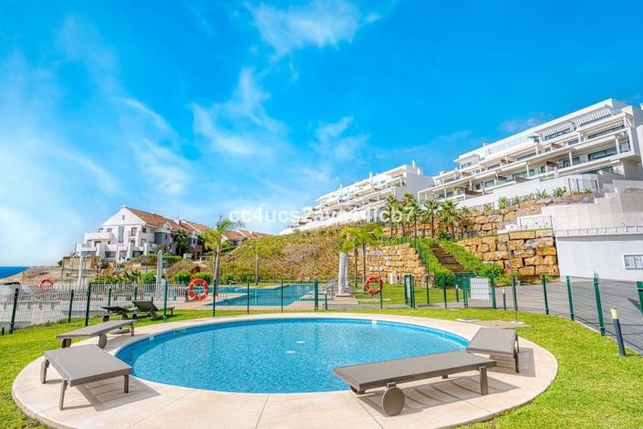 Image No.32-2 Bed Apartment for sale