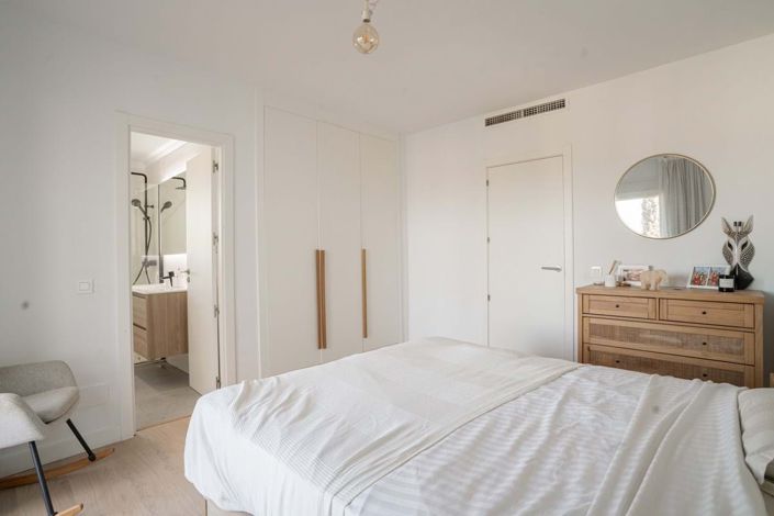 Image No.15-3 Bed Penthouse for sale