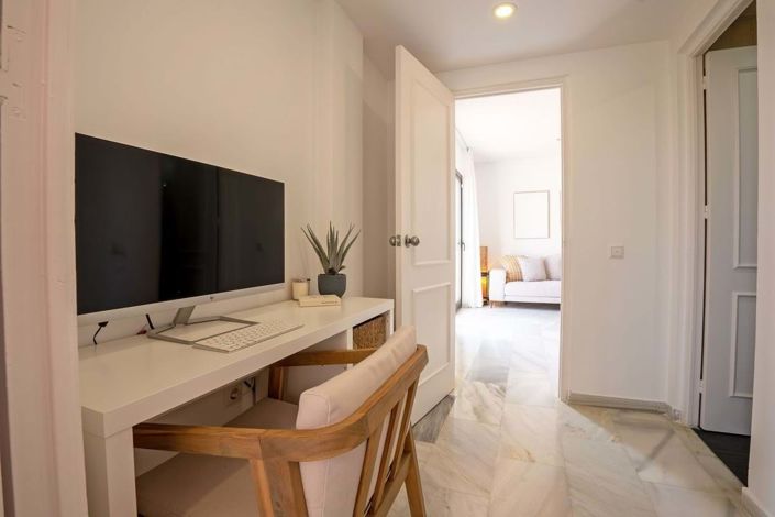 Image No.16-2 Bed Apartment for sale