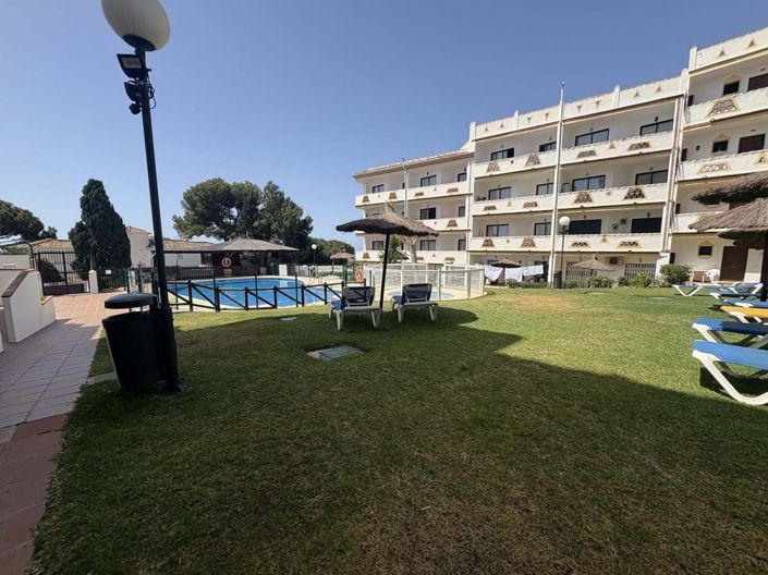 Image No.41-2 Bed Apartment for sale