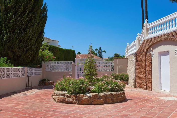 Image No.31-2 Bed Apartment for sale