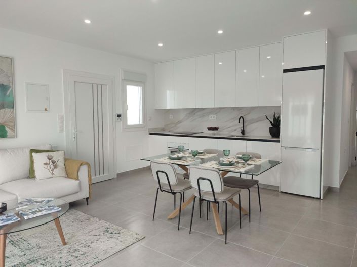 Image No.7-3 Bed Villa for sale