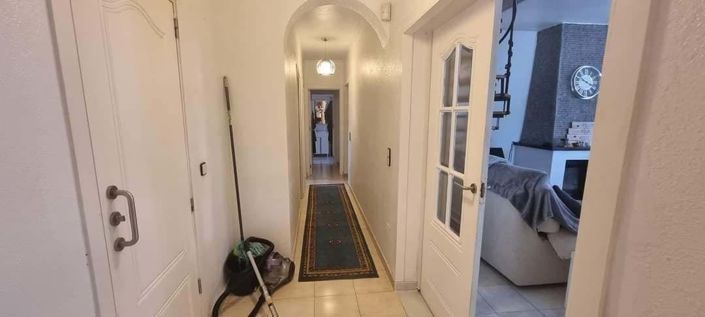 Image No.15-4 Bed Villa for sale