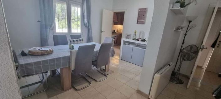 Image No.3-4 Bed Villa for sale