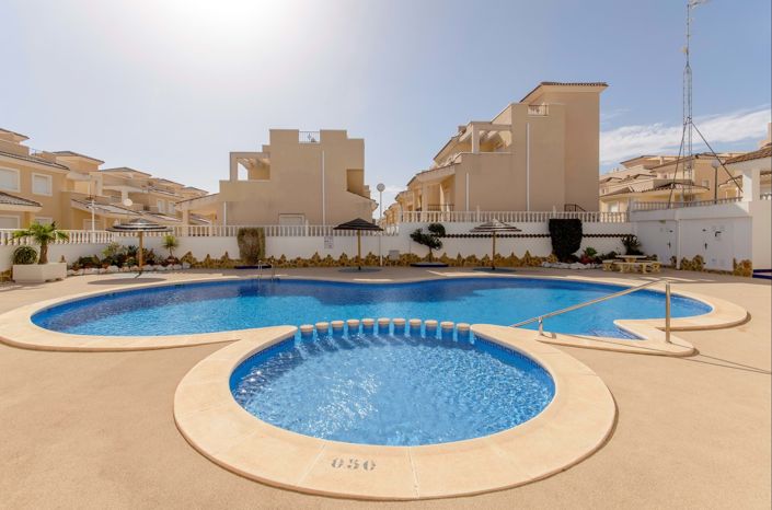 Image No.28-3 Bed Villa for sale