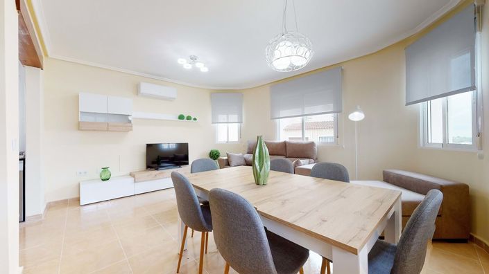 Image No.3-3 Bed Villa for sale