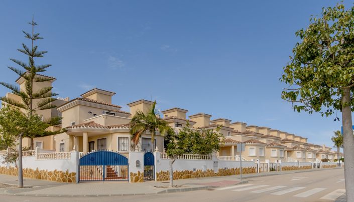 Image No.33-3 Bed Villa for sale