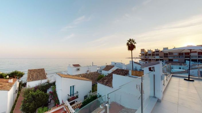 Image No.25-4 Bed Townhouse for sale