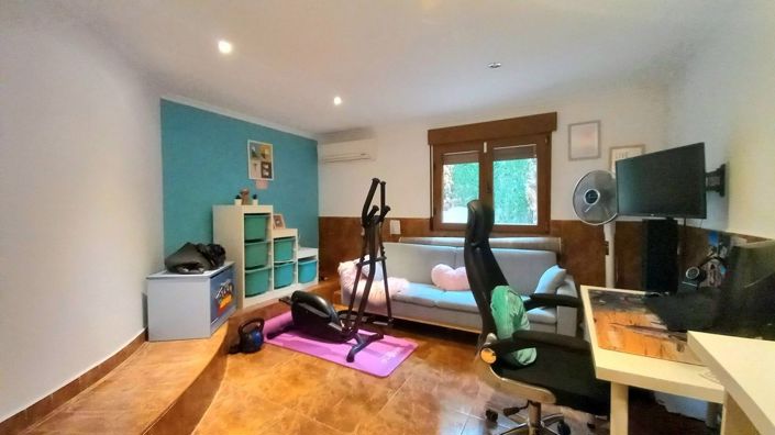 Image No.21-4 Bed Villa for sale