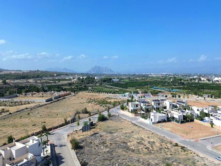 Image No.41-3 Bed Villa for sale