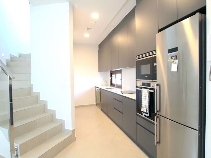 Image No.3-3 Bed Villa for sale