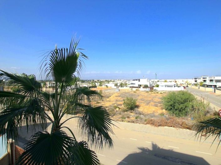 Image No.40-3 Bed Villa for sale