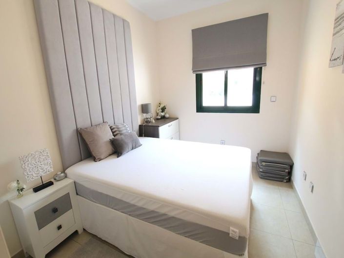 Image No.12-3 Bed Townhouse for sale