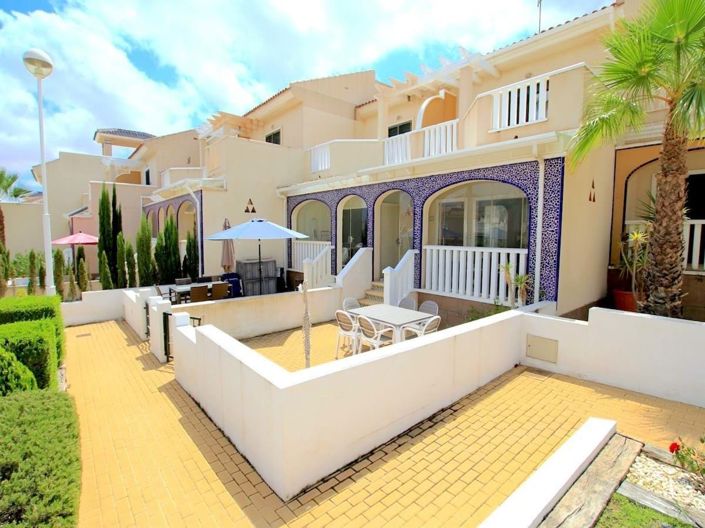 Image No.35-3 Bed Townhouse for sale