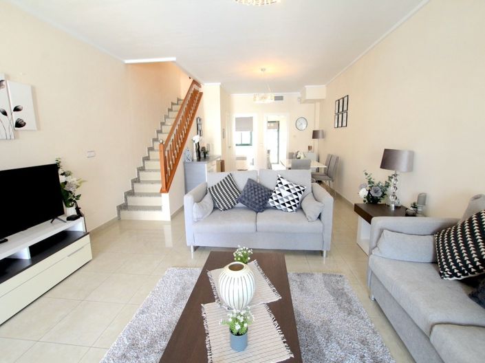 Image No.6-3 Bed Townhouse for sale