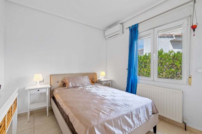 Image No.27-5 Bed Villa for sale