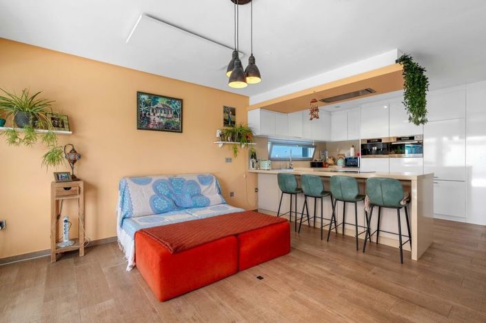 Image No.11-2 Bed Villa for sale