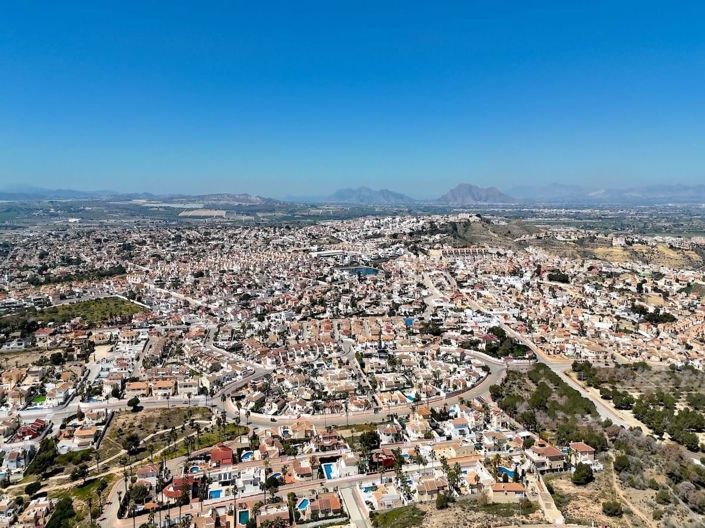 Image No.34-3 Bed Villa for sale