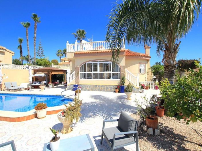 Image No.6-3 Bed Villa for sale