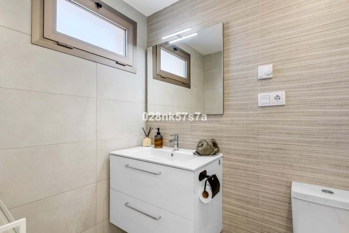 Image No.19-2 Bed Apartment for sale