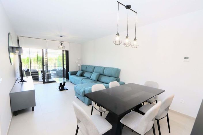 Image No.10-3 Bed Apartment for sale