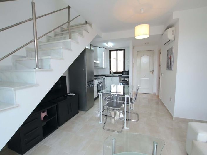 Image No.6-3 Bed Property for sale