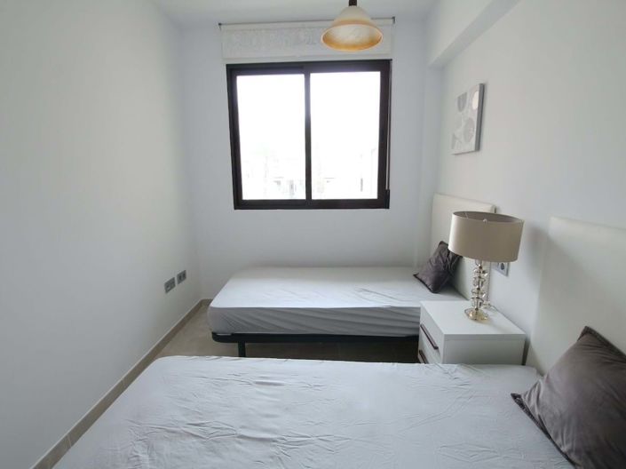 Image No.8-3 Bed Property for sale