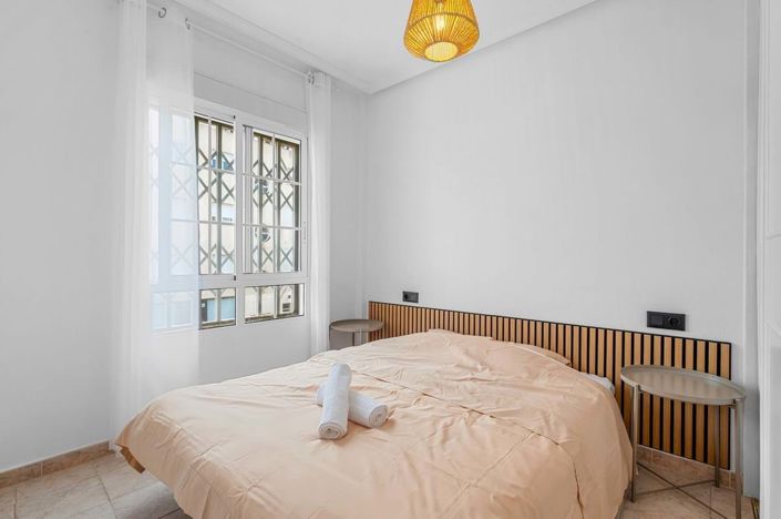 Image No.12-2 Bed Apartment for sale