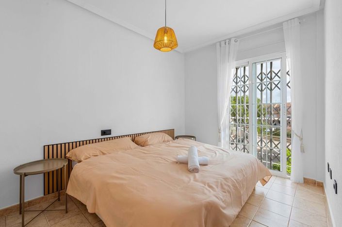 Image No.17-2 Bed Apartment for sale