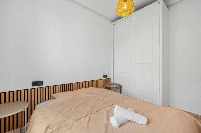 Image No.18-2 Bed Apartment for sale