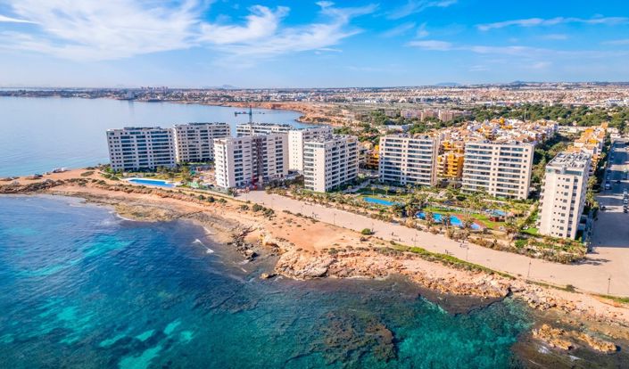 Image No.44-2 Bed Apartment for sale