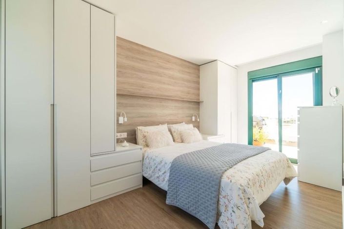 Image No.14-3 Bed Apartment for sale