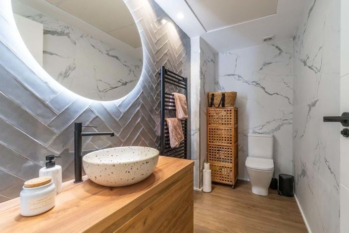 Image No.20-3 Bed Apartment for sale