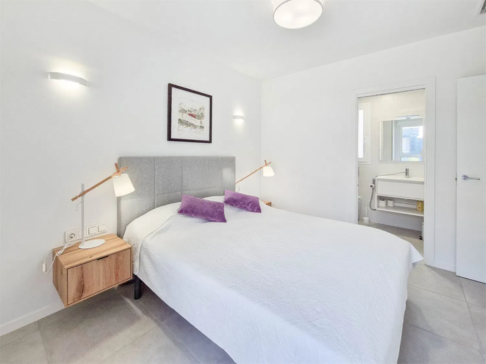 Image No.11-2 Bed Apartment for sale