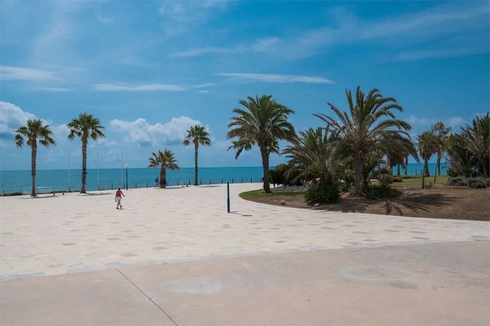 Image No.17-2 Bed Apartment for sale