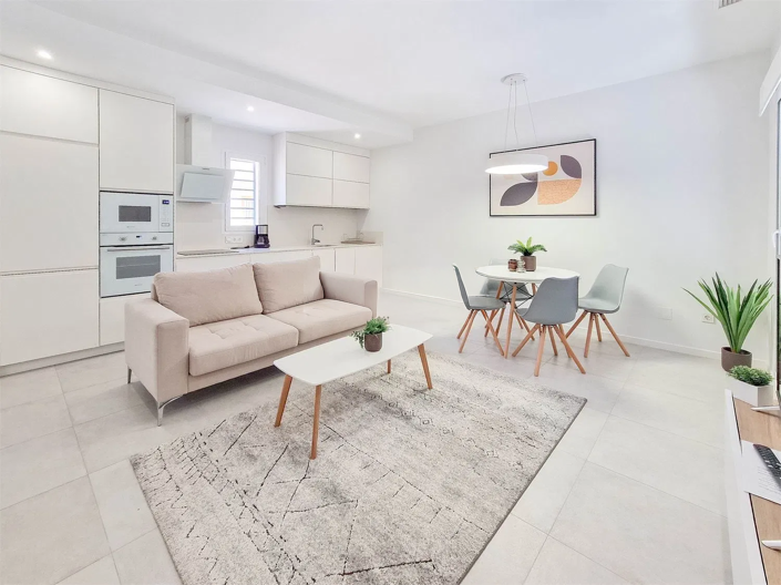 Image No.4-2 Bed Apartment for sale