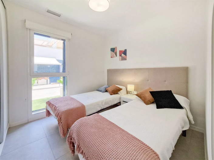 Image No.7-2 Bed Apartment for sale