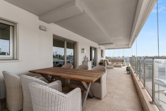 Image No.14-4 Bed Apartment for sale