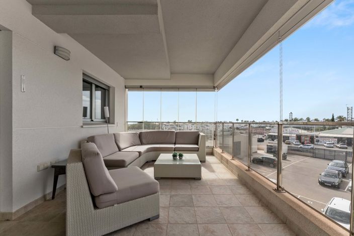 Image No.19-4 Bed Apartment for sale