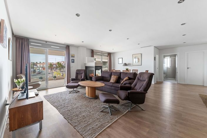 Image No.3-4 Bed Apartment for sale