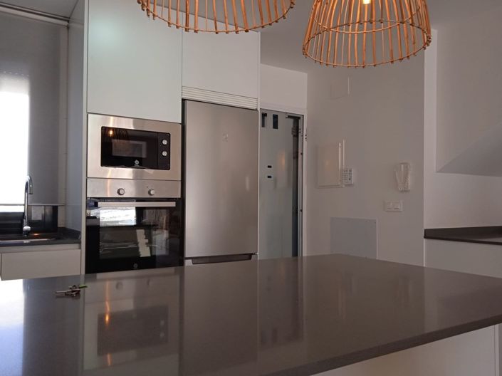 Image No.12-2 Bed Apartment for sale