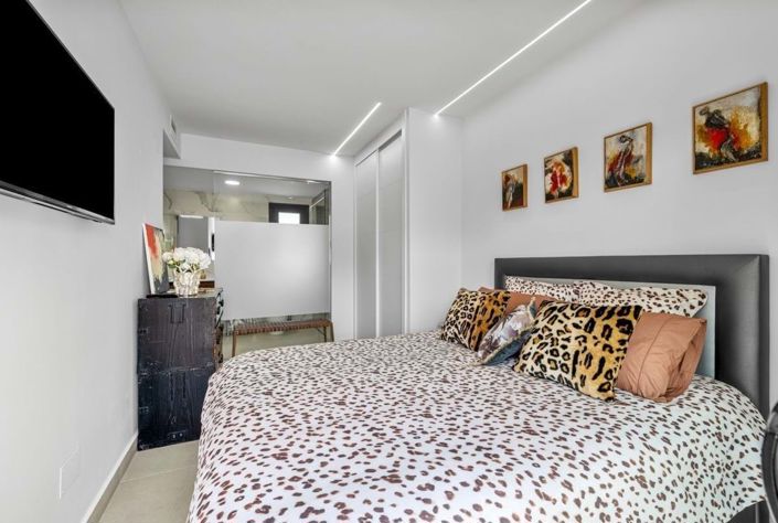 Image No.22-3 Bed Penthouse for sale