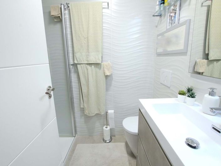 Image No.21-2 Bed Apartment for sale